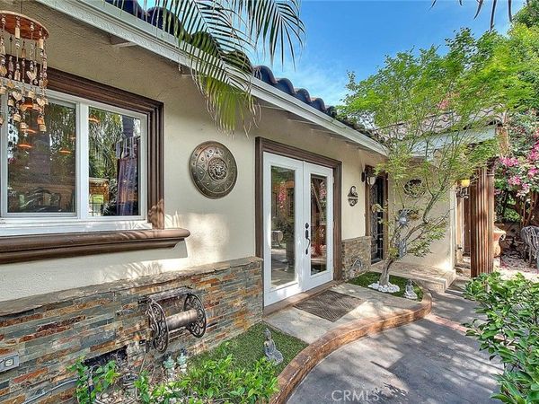 17419 Cohasset, Lake Balboa, CA 91406