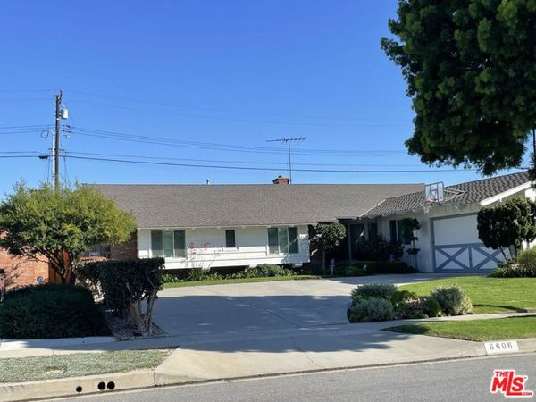 6606 S Sherbourne Drive, Los Angeles, CA 90056