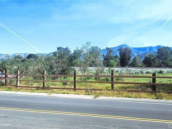 14 Crown V14 Rd Vic Arrastr Road, Acton, CA 93510