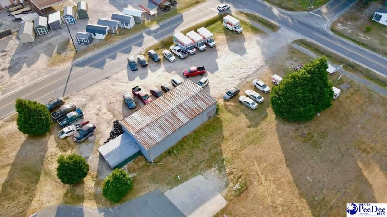 1109 W Market St Ext Photo 10