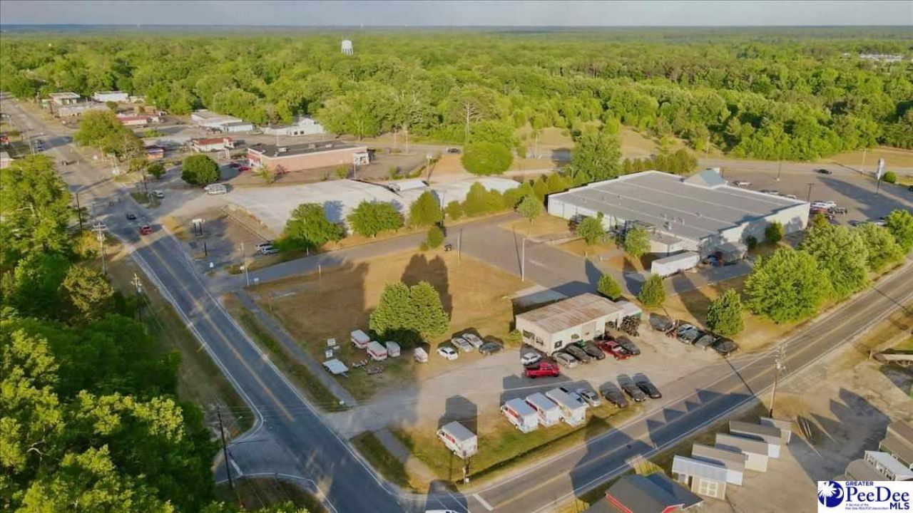 1109 W Market St Ext Photo 11