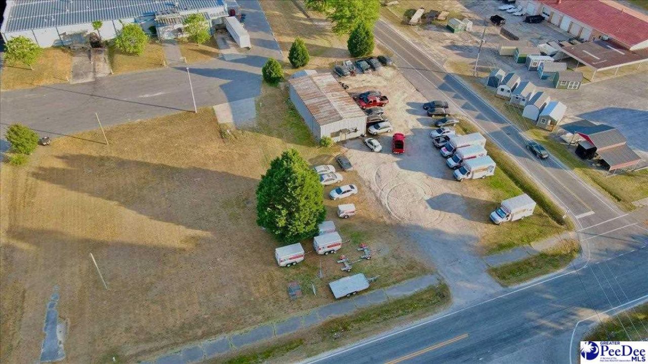 1109 W Market St Ext Photo 12