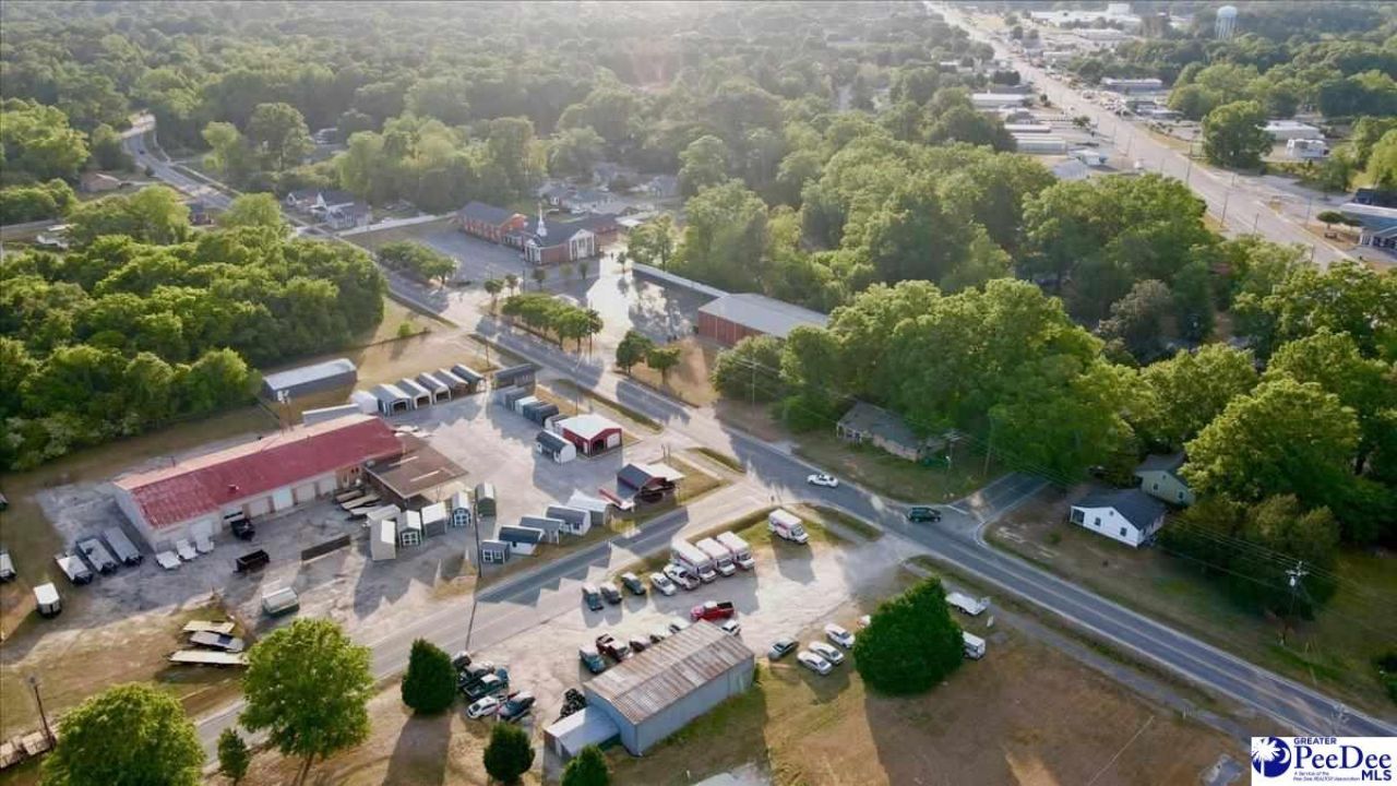 1109 W Market St Ext Photo 8