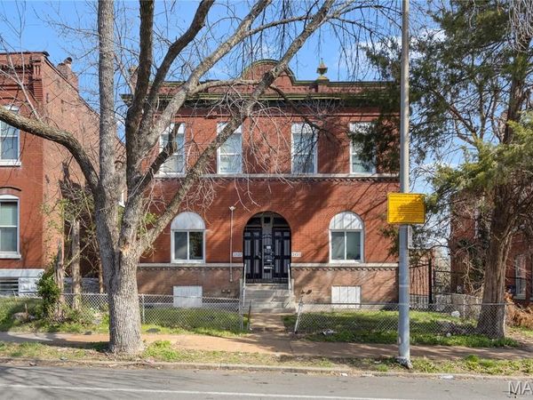 3135-3137 Chippewa St , St Louis, MO 63118
