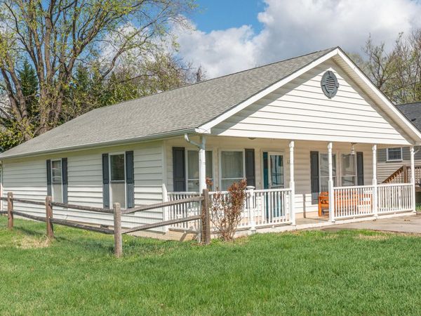 1729 Marvin ST SE, Roanoke, VA 24014