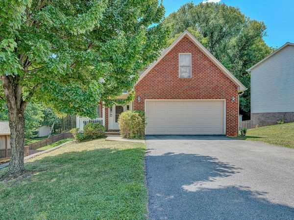 3523 Apricot TRL, Roanoke, VA 24012