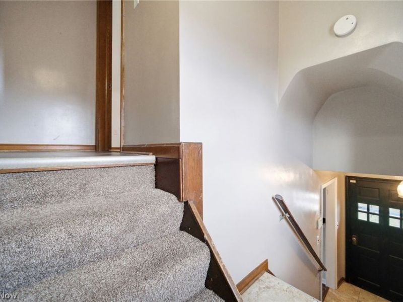 5918 Maplewood Road, Mayfield Heights, OH 44124 Photo 19