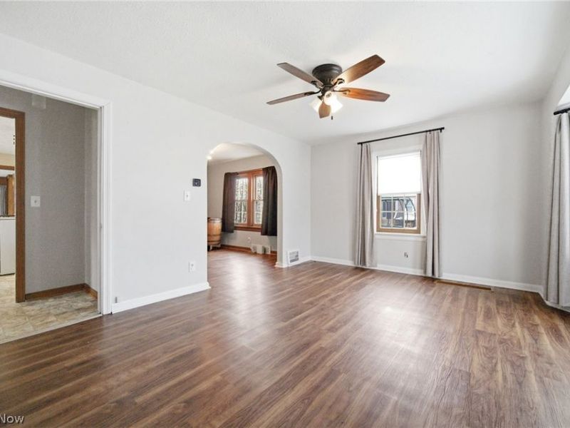 5918 Maplewood Road, Mayfield Heights, OH 44124 Photo 29