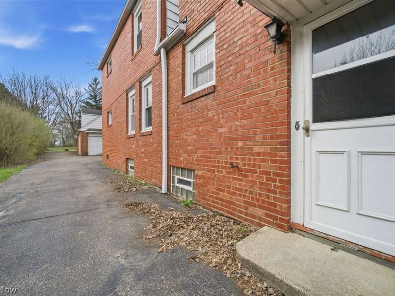 5918 Maplewood Road, Mayfield Heights, OH 44124 Photo 49