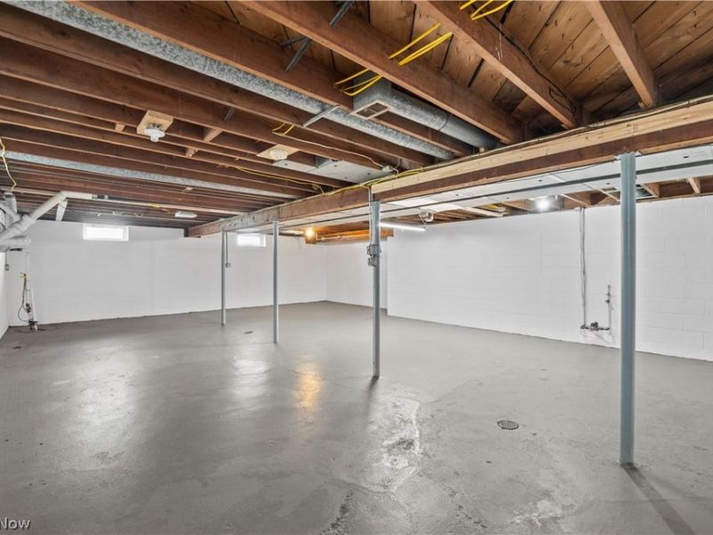 239 Habant Drive, Amherst, OH 44001 Photo 16