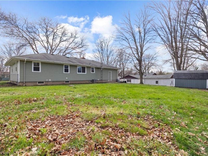 239 Habant Drive, Amherst, OH 44001 Photo 19