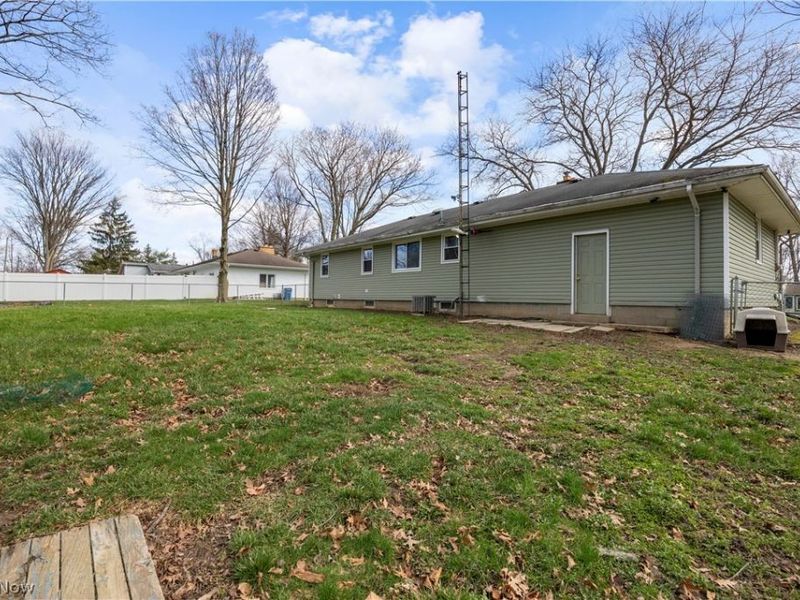 239 Habant Drive, Amherst, OH 44001 Photo 20