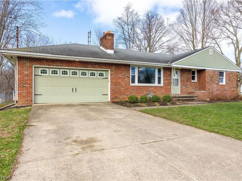 239 Habant Drive, Amherst, OH 44001 Photo 24