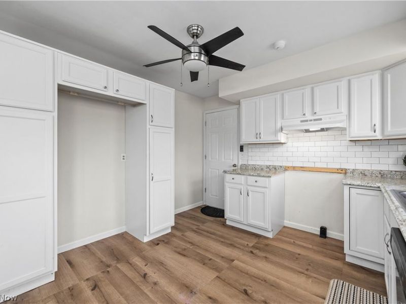 239 Habant Drive, Amherst, OH 44001 Photo 7