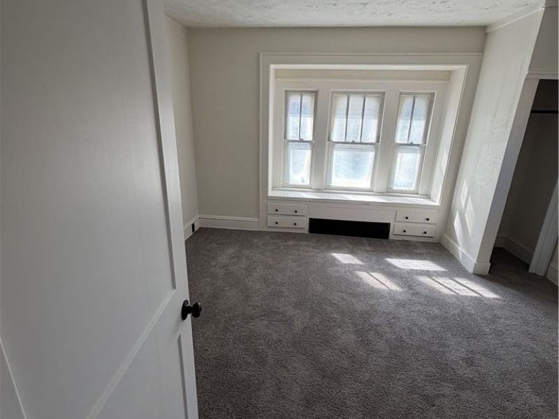 2458 East Avenue, Akron, OH 44314 Photo 4