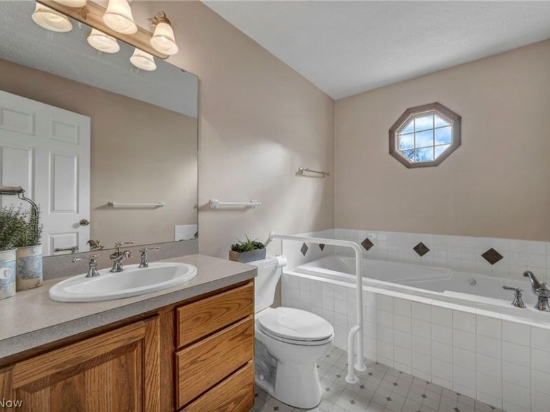 235 Brandtson Avenue, Elyria, OH 44035 Photo 19