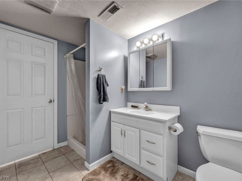 235 Brandtson Avenue, Elyria, OH 44035 Photo 34