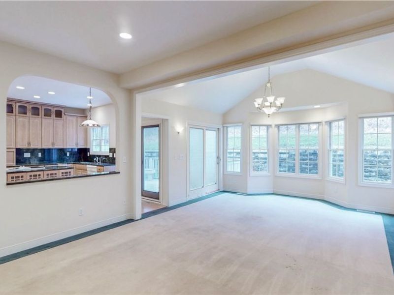 8096 Long Forest Drive, Brecksville, OH 44141 Photo 18