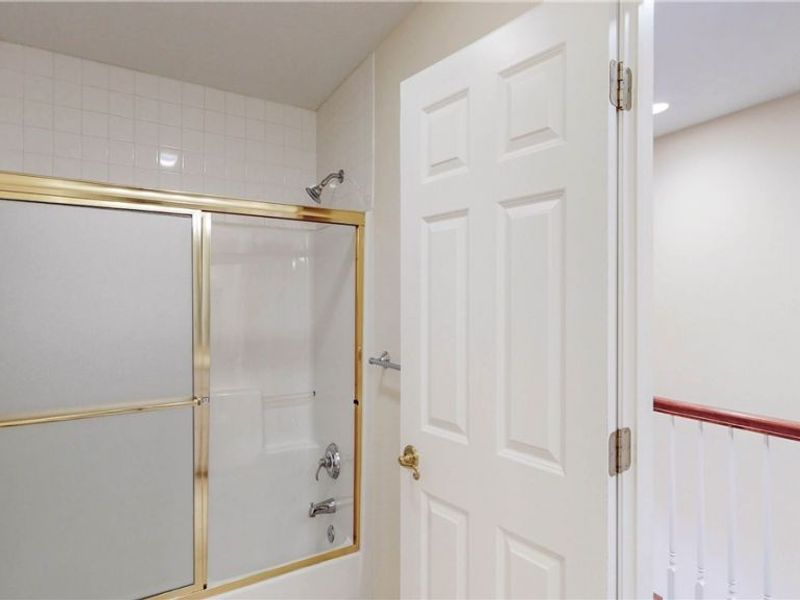 8096 Long Forest Drive, Brecksville, OH 44141 Photo 37