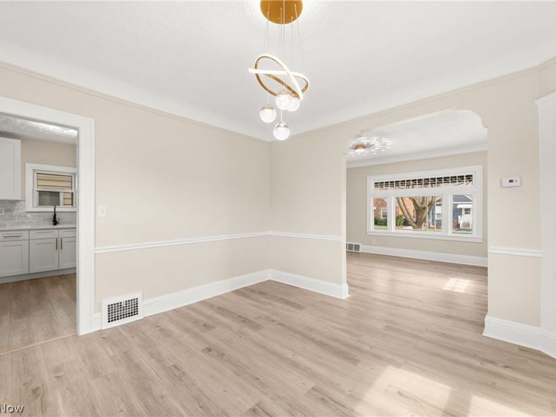 3970 Victory Boulevard, Cleveland, OH 44111 Photo 15