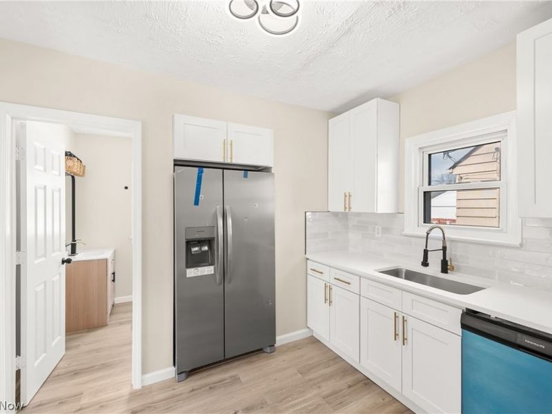 3970 Victory Boulevard, Cleveland, OH 44111 Photo 19