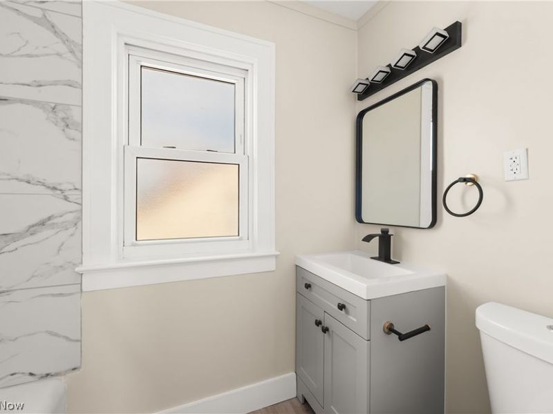 3970 Victory Boulevard, Cleveland, OH 44111 Photo 31