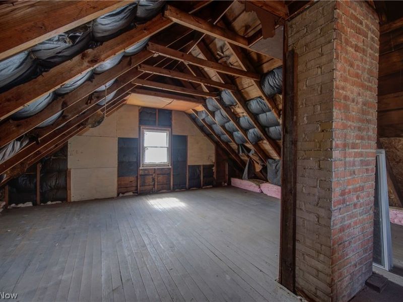 3970 Victory Boulevard, Cleveland, OH 44111 Photo 36