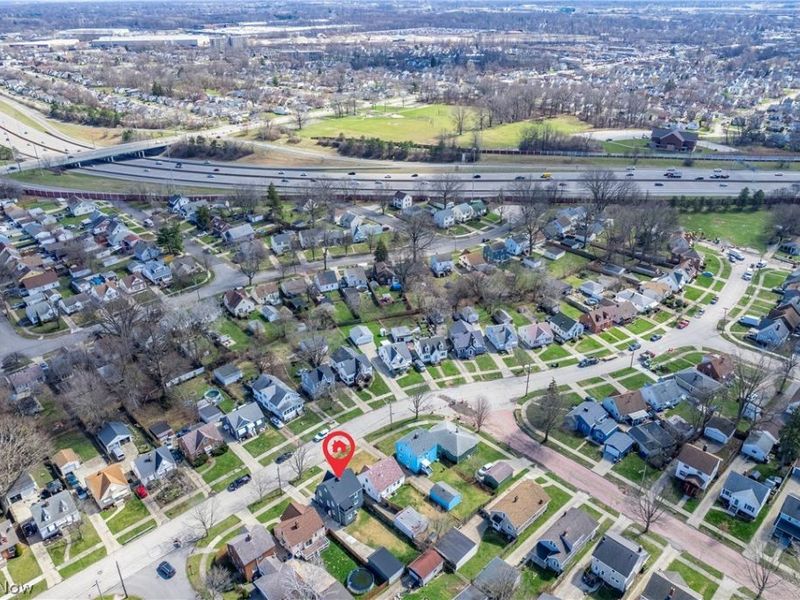 3970 Victory Boulevard, Cleveland, OH 44111 Photo 40