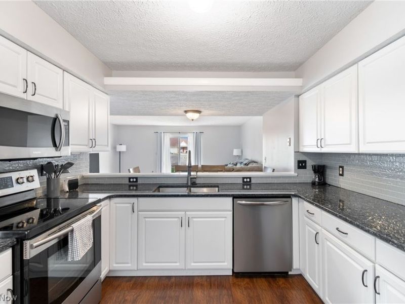 760 Beverly Avenue, Canal Fulton, OH 44614 Photo 8