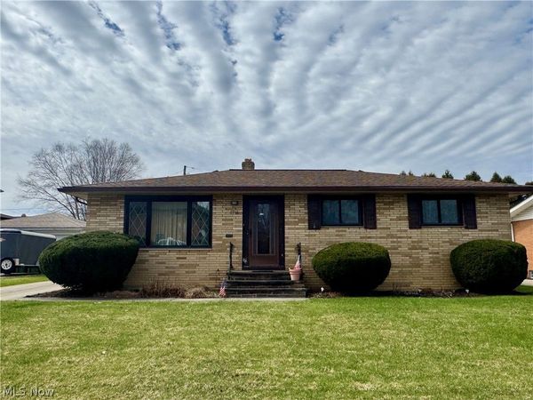 6916 Tobik Trail, Parma Heights, OH 44130