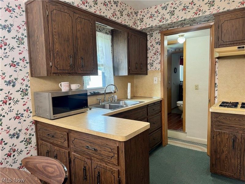 6916 Tobik Trail, Parma Heights, OH 44130 Photo 10