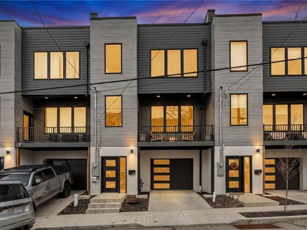 240 E Jefferson St , Pittsburgh, PA 15212