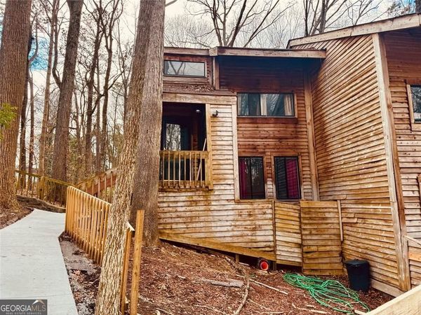 2573 Terrace Trail, Decatur, GA 30035