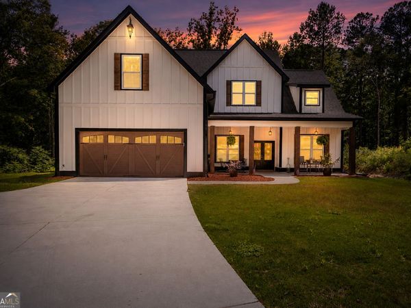 181 S Chattahoochee Drive, Hogansville, GA 30230