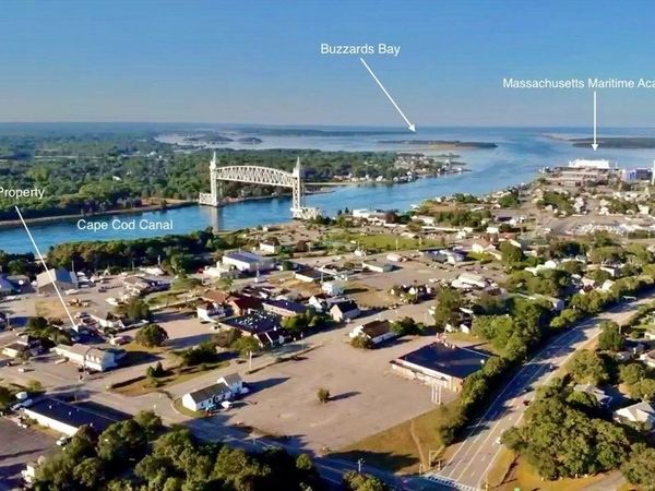 151 - 153 Main St, Bourne, MA 02532