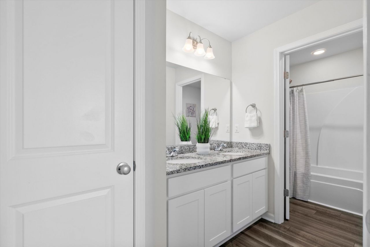 300 Torslanda Lane Photo 14