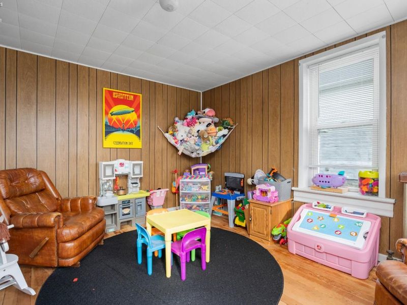 266 Southwest Street, Bellevue, OH 44811 Photo 18