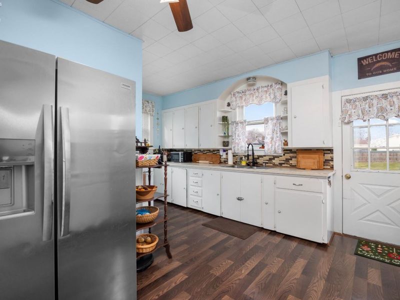 266 Southwest Street, Bellevue, OH 44811 Photo 7