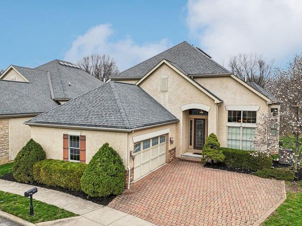 3848 Stonewater Drive , Columbus, OH 43221