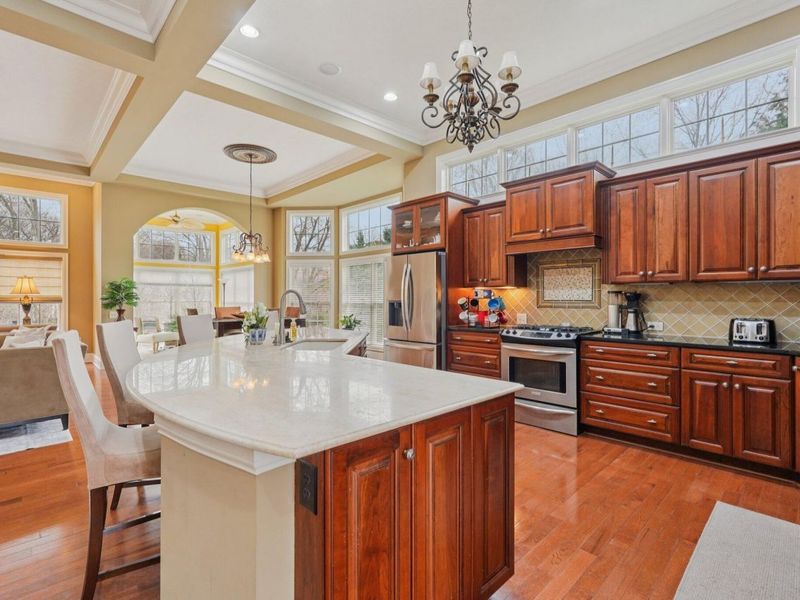 3848 Stonewater Drive, Columbus, OH 43221 Photo 14