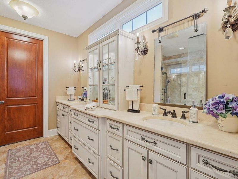 3848 Stonewater Drive, Columbus, OH 43221 Photo 25