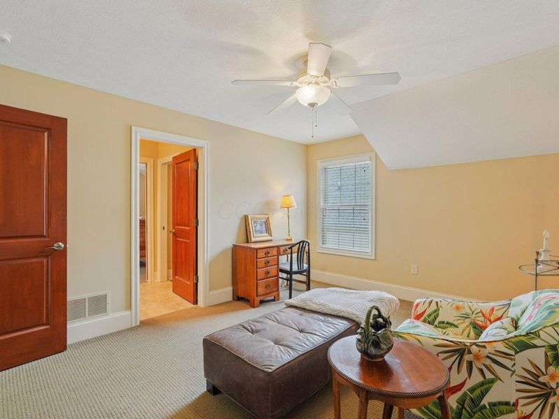 3848 Stonewater Drive, Columbus, OH 43221 Photo 30