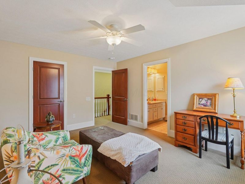 3848 Stonewater Drive, Columbus, OH 43221 Photo 31