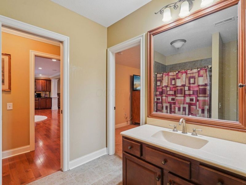 3848 Stonewater Drive, Columbus, OH 43221 Photo 39