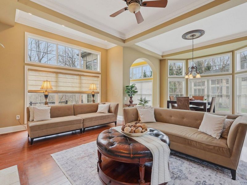 3848 Stonewater Drive, Columbus, OH 43221 Photo 5