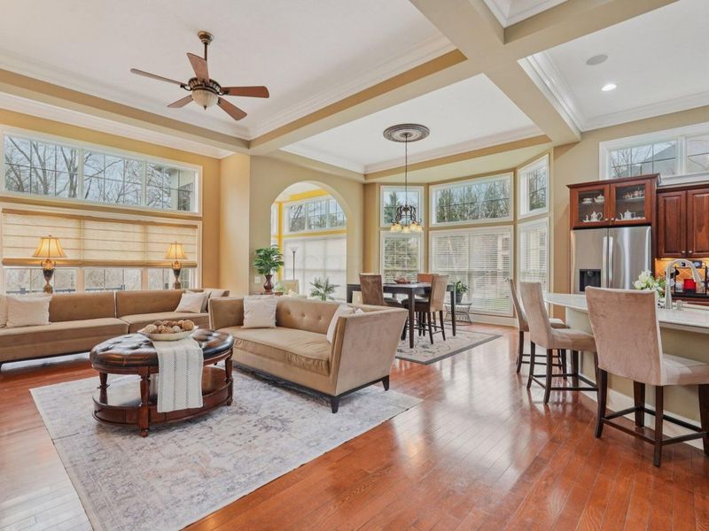 3848 Stonewater Drive, Columbus, OH 43221 Photo 8