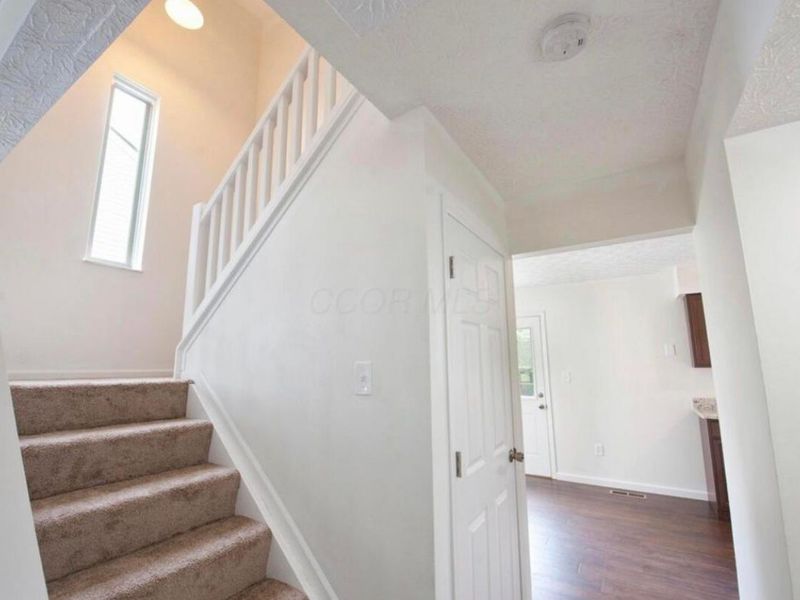 3795 Heatherglen Drive , Columbus, OH 43221 Photo 8