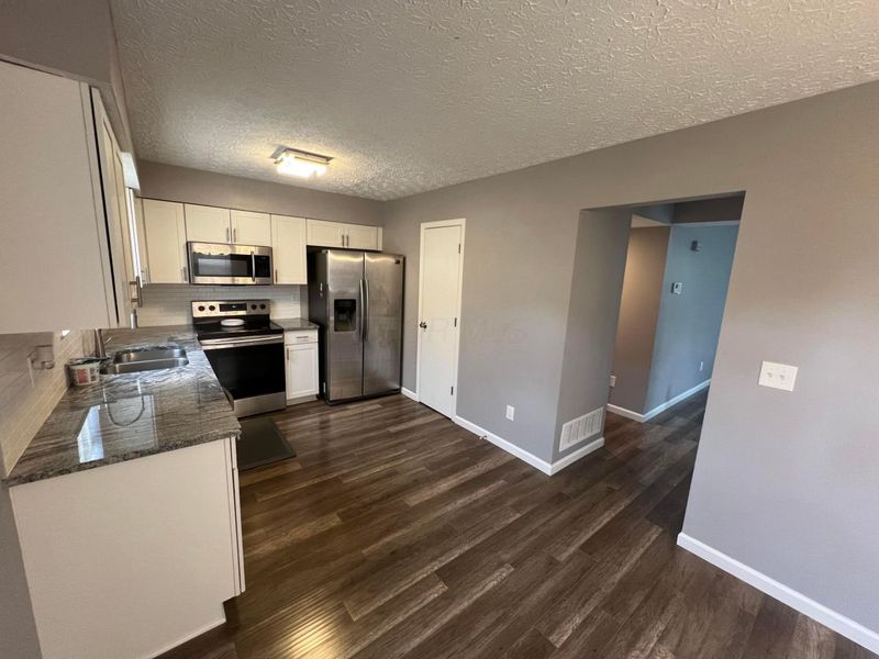 3863 Heatherglen Drive , Unit 3863-3865, Columbus, OH 43221 Photo 7