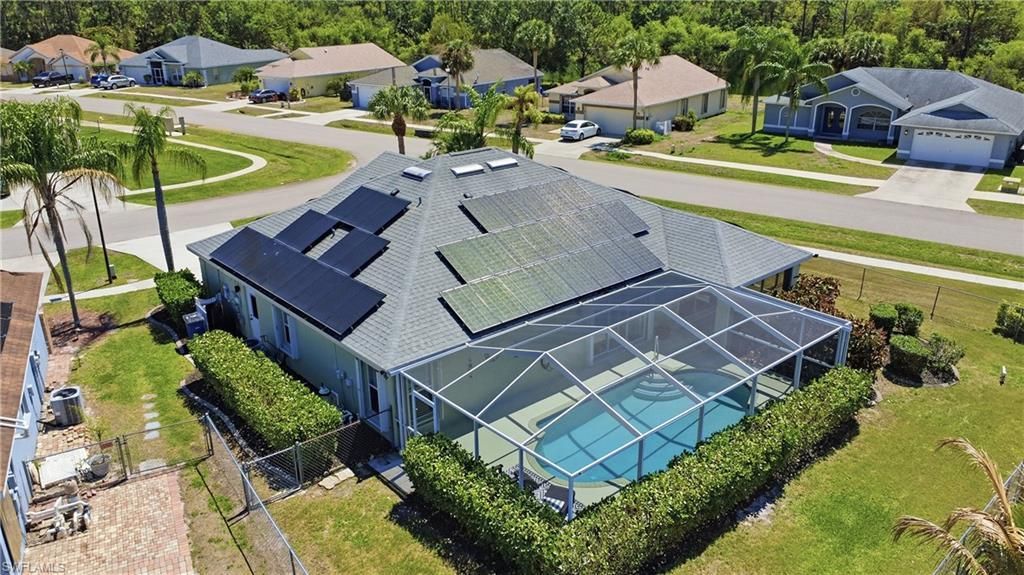 1501 Honor Ct, Lehigh Acres, FL 33971 Photo