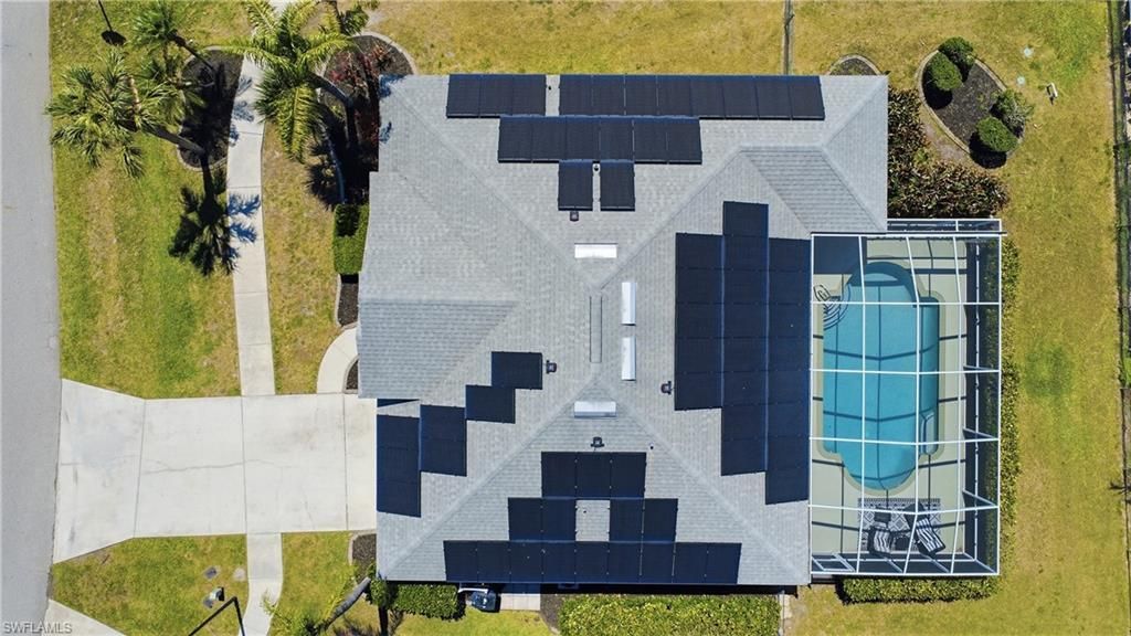 1501 Honor Ct, Lehigh Acres, FL 33971 Photo